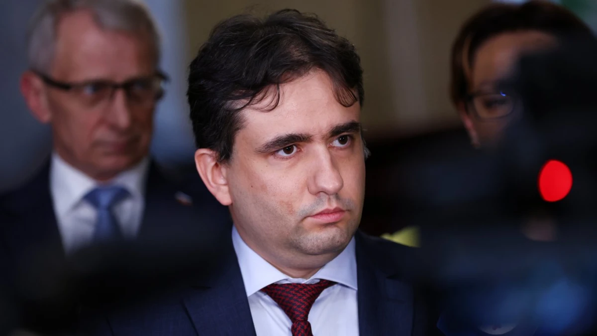 Божанов: Ще участваме в избора на ВСС, демонтирането на модела започва о...