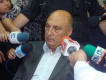 "Цар" Киро обърнал имането си в диаманти 