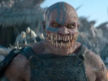 Новият "Mortal Kombat" предлага на зрителите здрав бой и зрелищна митология