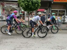 Вторият етап на Giro d'Italia приключи във Велико Търново, трима са в болница
