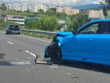 Верижна катастрофа край Благоевград затрудни движението