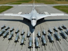 Defence Blog: Русия бавно и последователно модернизира стратегическите бомбардировачи Ту-160М