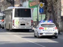 80-годишен пешеходец е с опасност за живота след удар от автобус в Пловдив