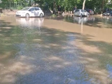 Голяма авария в Пловдив до НАП, гръмнал е етернитов водопровод