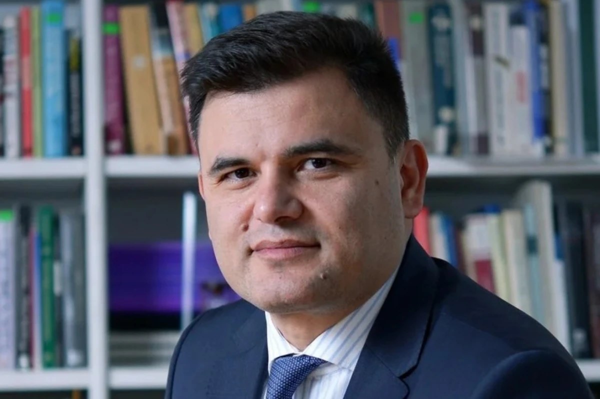 Икономист: Жан Виденов опита да контролира търговията с ограничен кръг с...
