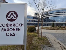 Съдът решава дали задържаните при акцията срещу имотни измами остават в ареста