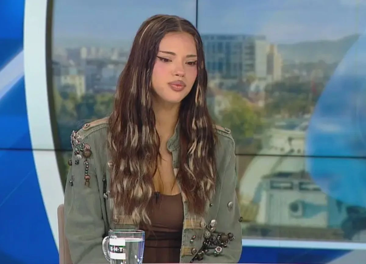 Дара: Щастлива съм, че целият свят гледа към България в момента