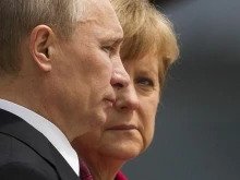 Меркел: Европа не бива да подценява Путин