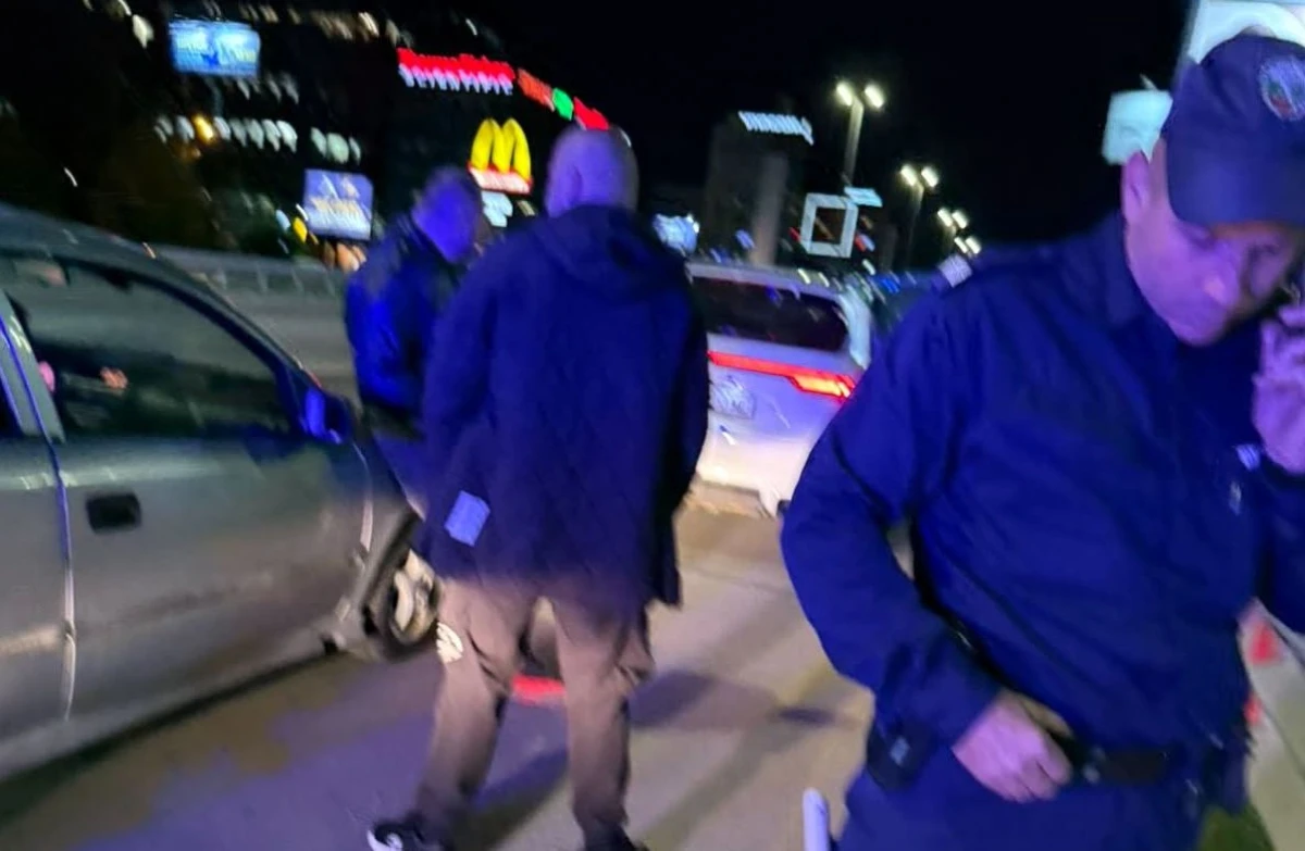 Посред нощ в София полицията хвана мъж с прякор Шмекера с наркотици!