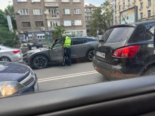 Катастрофа предизвика сериозно задръстване по бул. "Васил Левски" в София