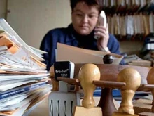 Абсурд: Държавата предпочита да плаща 12 заплати на безделниците, отколкото 20 за уволнението им