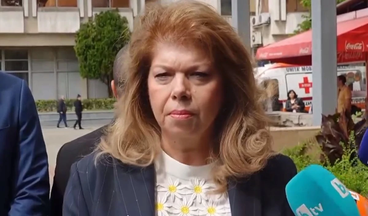 Йотова: Административната реформа не може да се прави на парче