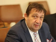 Министър Шишков: Правителството цели разработване на мащабна 4-годишна програма за справяне с безводието