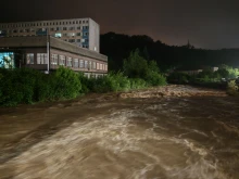 Проливни дъждове и в Габрово, река Янтра прелива