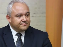 Вътрешният министър Демерджиев за мъртвото момиче в Благоевград: Загубихме живота на дете, а друго се бори за живота си!