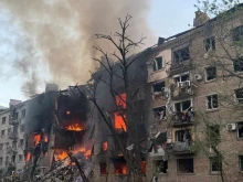 Еманюел Макрон: Ударът с ''Орешник'' показва, че войната на Путин е безнадеждна