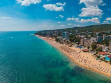 Адвокат от Пловдив се подигра на бизнесмените по морето