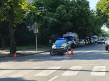 Моторист е в болница след сблъсък с автомобил в Стара Загора