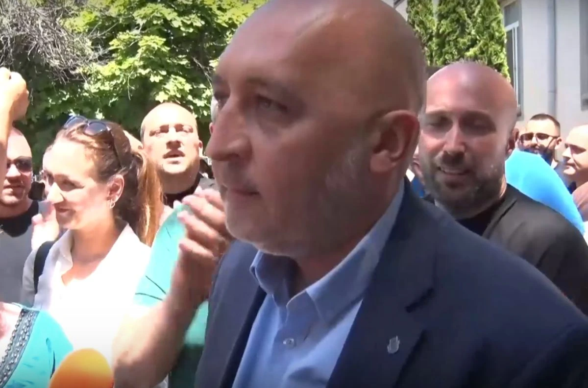 Кметът на Кърджали след разпита: Не съм престъпник и не се крия