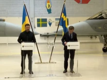 Швеция ще даде първите изтребители Gripen на Украйна през следващата година