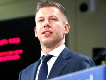 Мадяр заплаши президента с принудителна оставка