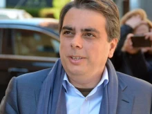 Асен Василев: Майките трябва да получават 100% от майчинството си, когато се върнат на работа! 