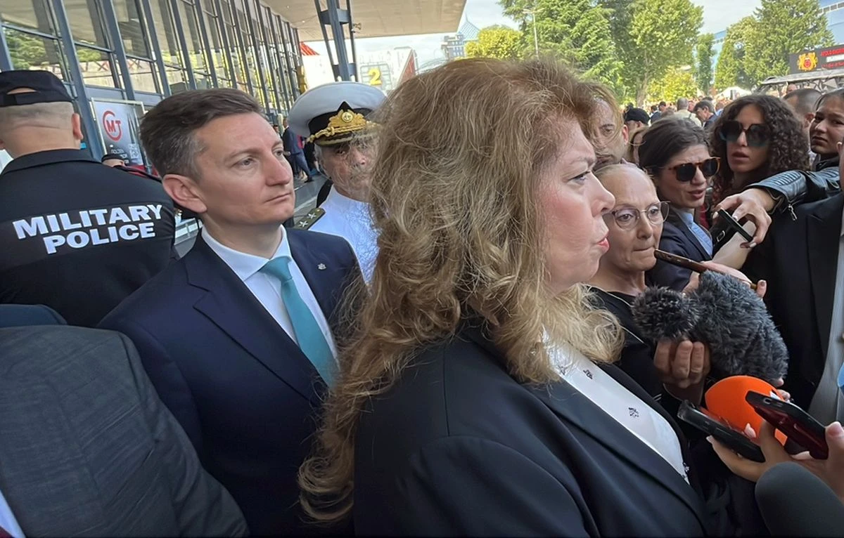 Президентът в Пловдив: Има още много мини, които ще гърмят под краката им
