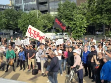 "Това беззаконие трябва да спре!": Протест във Варна с искане на оставката на кмета Коцев