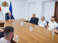 Спортният министър отличи българските гимнастици за успешното представяне на Световните купи в Ташкент и Варна
