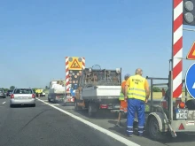 Верижна катастрофа с пострадал затруднява движението на АМ "Тракия" към Бургас