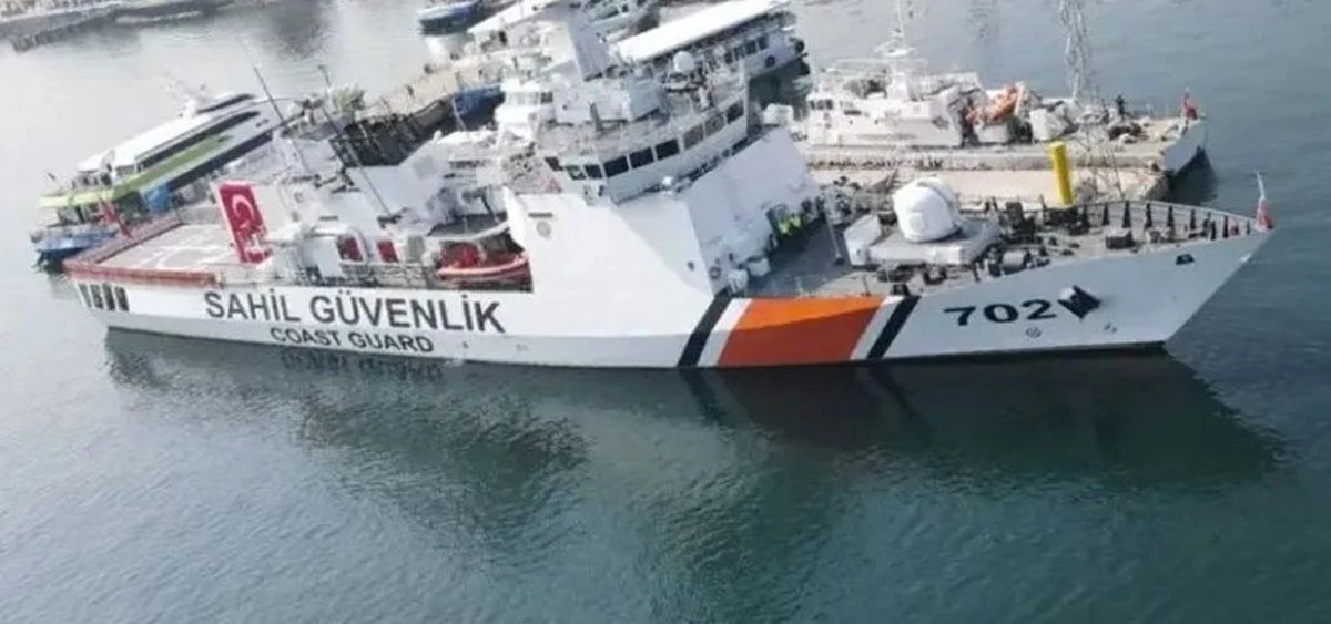 Турски риболовен кораб е бил атакуван в Черно море е