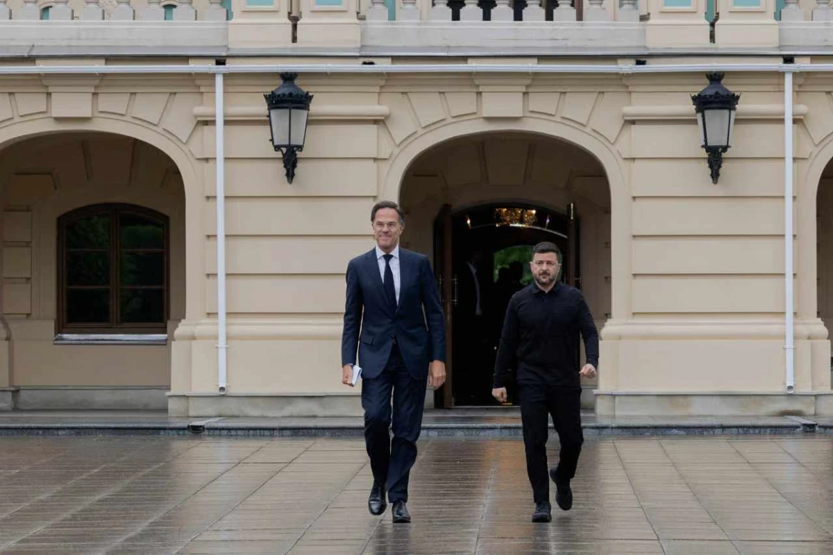 Страните от НАТО обмислят отпускането на 70 млрд евро нова