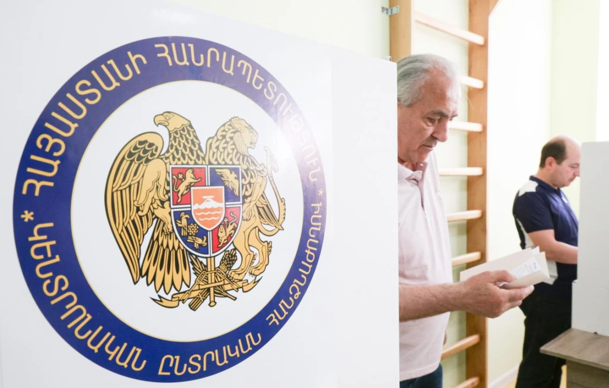 Към 14 00 ч избирателната активност на парламентарните избори в
