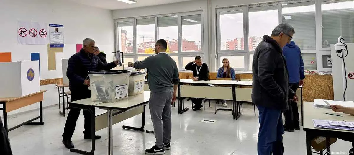 Днес неделя 7 юни в Косово се провеждат третите предсрочни