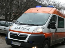 Откриха мъртъв мъж пред жилищен блок в Кърджали