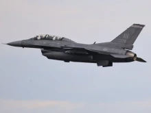 Доставката на вторите осем изтребителя F-16 се отлага!