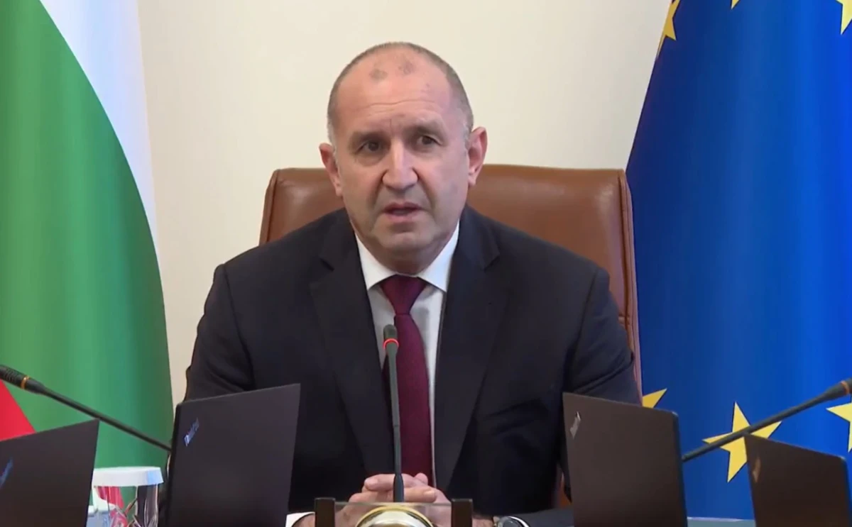 Правителството слага край на предоставянето на въоръжение от българската армия