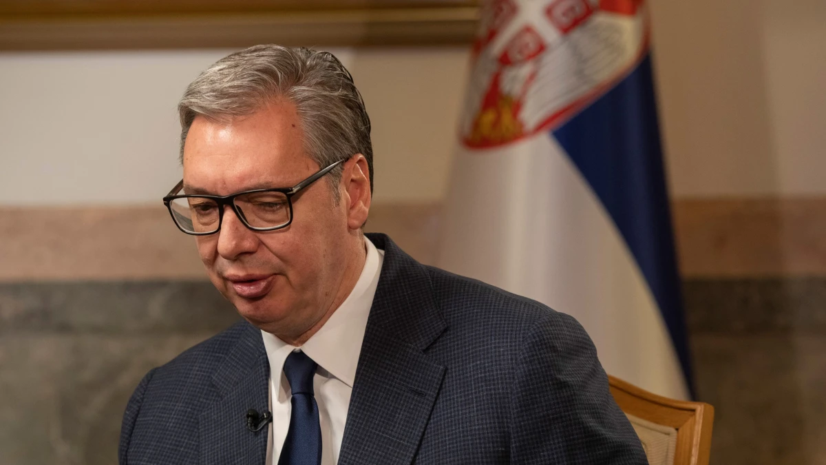 Президентът на Сърбия заяви че обмисля да подаде оставка като