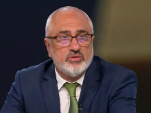 Белчев от "Прогресивна България" за дълга: 3,8 милиарда евро не е автоматично планирано теглене на дълг