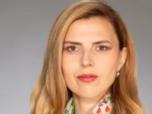 Министър Петрова: Не докладваме на други страни какво ще правим и какво не