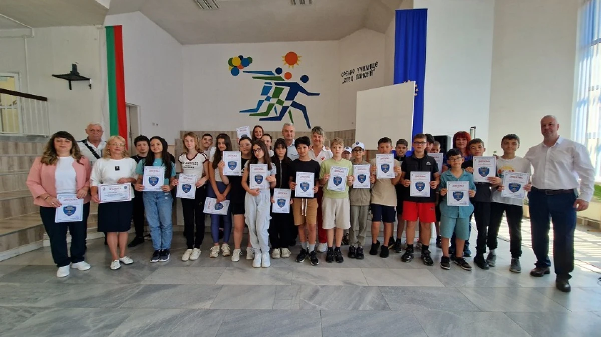 В Смолян приключи изпълнението на образователната програма Детско полицейско управление