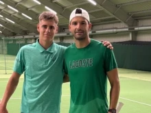 Млад български суперталант се похвали с тренировка заедно с Григор Димитров