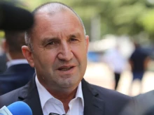 Премиерът Радев и петима министри ще отговарят на въпроси от депутати