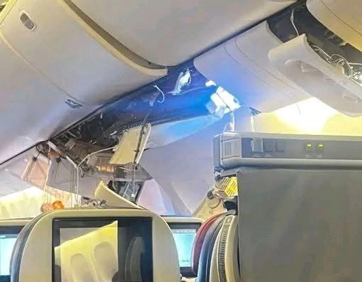 Инцидент с Boeing 777 на Turkish Airlines на летище АнталияСамолет