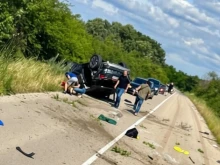 Кола се преобърна в Северозападна България, пътувало е семейство с две деца