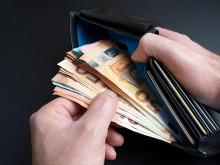 Предложение: 25% данък за хората с петцифрени доходи