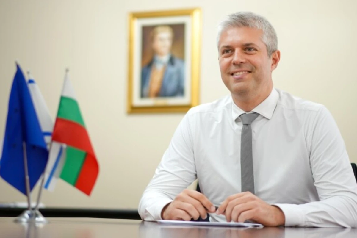 Граждани организират мирен протест с искане за оставката на кмета