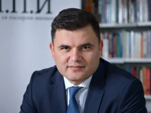 Лъчезар Богданов: Виновен ли е плоският данък за социалното неравенство, ощетява ли той най-бедните?