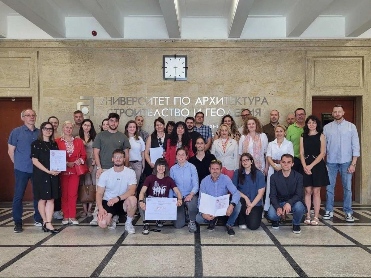 34 012 евро събра благотворителната инициатива Студентите бягат с УАСГ организирана