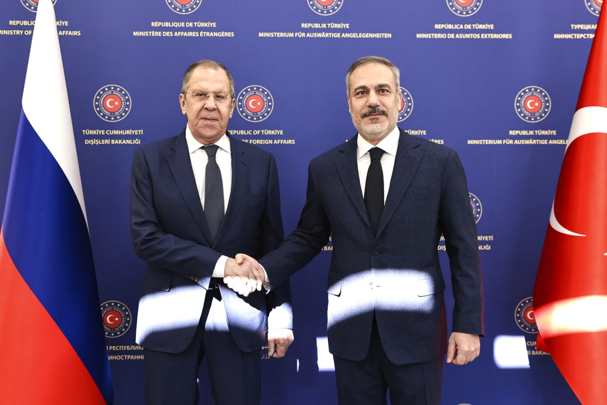 Турция като посредник в мирните преговори за Украйна не е